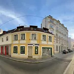 Appartement Pension 700m zum Ring